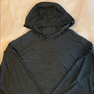 Nike Dri-fit pullover